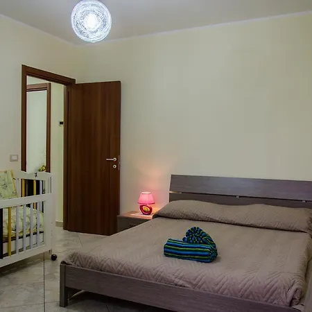 Affittacamere Lo Scorcio Πανσιόν