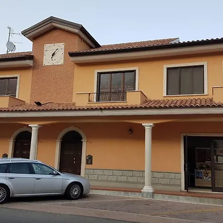 Affittacamere Lo Scorcio Πανσιόν Morano Calabro